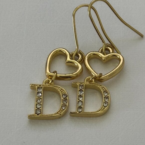 HEART EARRINGS - Picture 3 of 3